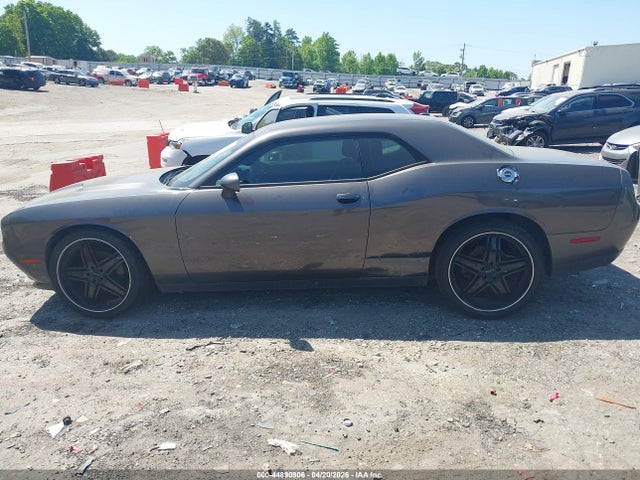 2017 Dodge Challenger Sxt მანქანა იყიდება აუქციონზე, vin: 2C3CDZAG4HH588966, აუქციონის ნომერი: 44890906