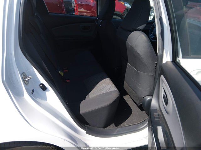 VNKKTUD34HA085420 Toyota YARIS L