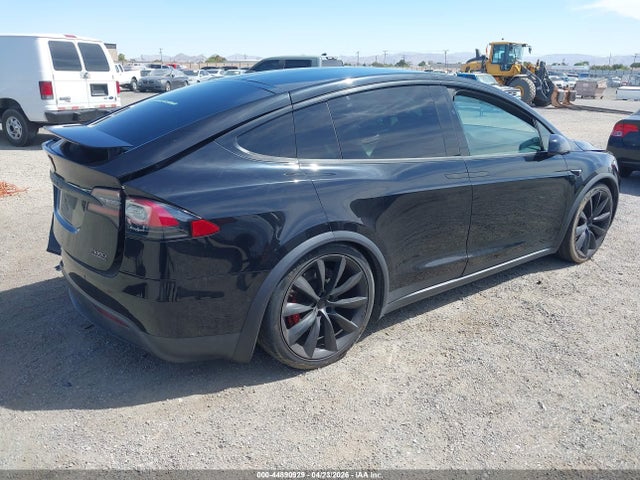 2018 Tesla Model X მანქანა იყიდება აუქციონზე, vin: 5YJXCBE47JF111337, აუქციონის ნომერი: 44890929
