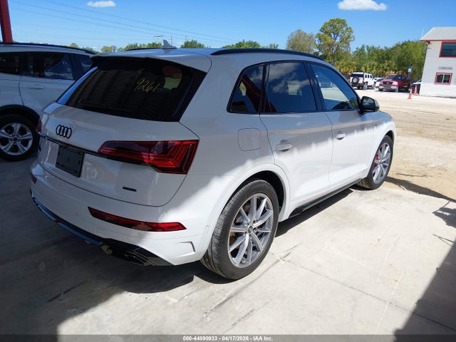 Продажа на аукционе авто 2024 Audi Q5 Prestige 55 Tfsi E S Line Quattro S Tronic, vin: WA1F2AFY2R2026926, номер лота: 44890933
