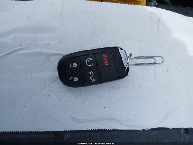 2C3CCAGG9FH908937 Chrysler 300 300s
