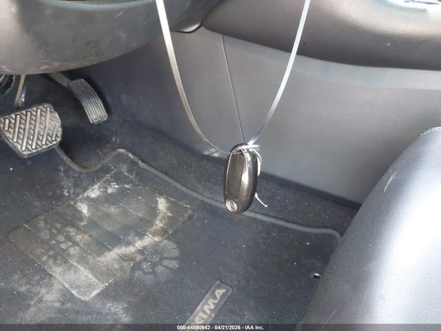 44890942 :رقم المزاد ، 1N4AA6AP9HC403958 vin ، 2017 Nissan Maxima 3.5 Sv مزاد بيع