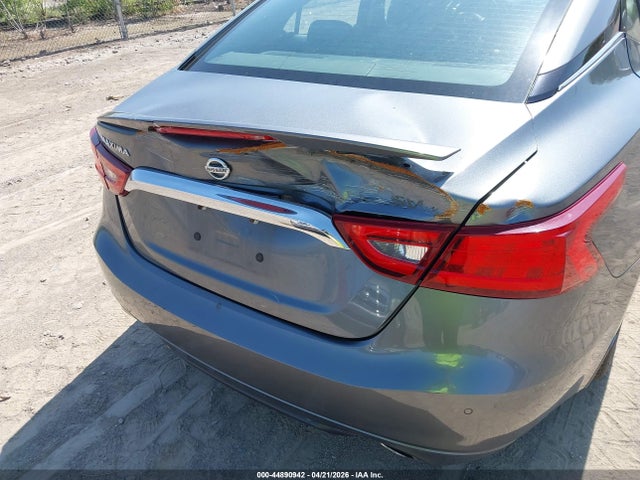 44890942 :رقم المزاد ، 1N4AA6AP9HC403958 vin ، 2017 Nissan Maxima 3.5 Sv مزاد بيع