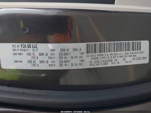 Продажа на аукционе авто 2018 Chrysler Pacifica Hybrid Touring L, vin: 2C4RC1L74JR183780, номер лота: 44890974