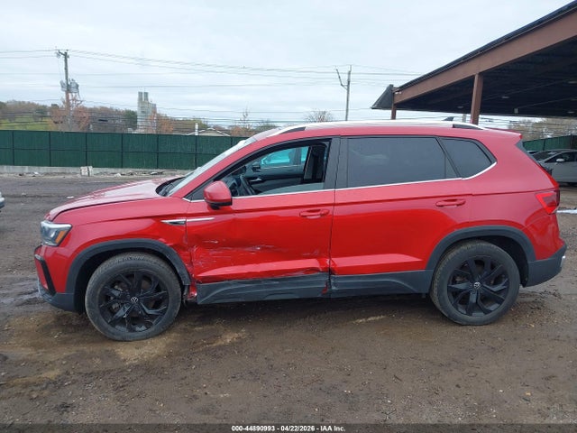 2022 Volkswagen Taos 1.5t Se მანქანა იყიდება აუქციონზე, vin: 3VVLX7B26NM019481, აუქციონის ნომერი: 44890993