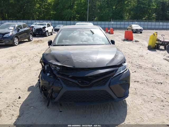 2020 Toyota Camry Se მანქანა იყიდება აუქციონზე, vin: 4T1G11AK1LU961989, აუქციონის ნომერი: 44890992