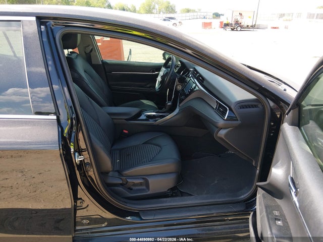 2020 Toyota Camry Se მანქანა იყიდება აუქციონზე, vin: 4T1G11AK1LU961989, აუქციონის ნომერი: 44890992