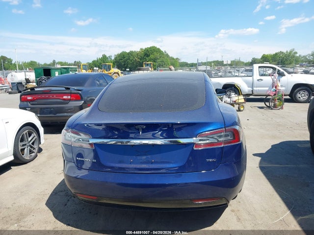 44891007 :رقم المزاد ، 5YJSA1E28JF249378 vin ، 2018 Tesla Model S 100d/75d/p100d مزاد بيع