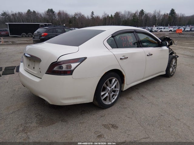 44891019 :رقم المزاد ، 1N4AA5APXEC481252 vin ، 2014 Nissan Maxima مزاد بيع