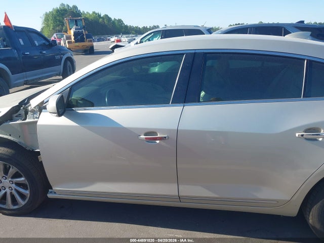 Продаж на аукціоні авто 2016 Buick Lacrosse Leather, vin: 1G4GB5G39GF243072, номер лоту: 44891020