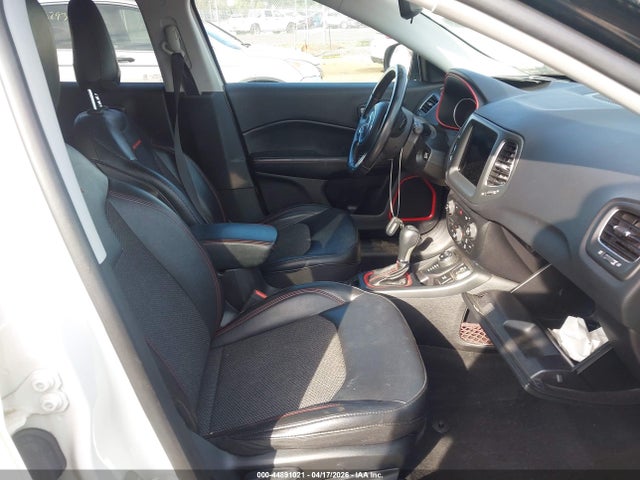 44891021 :رقم المزاد ، 3C4NJDDB5LT166947 vin ، 2020 Jeep Compass Trailhawk 4x4 مزاد بيع