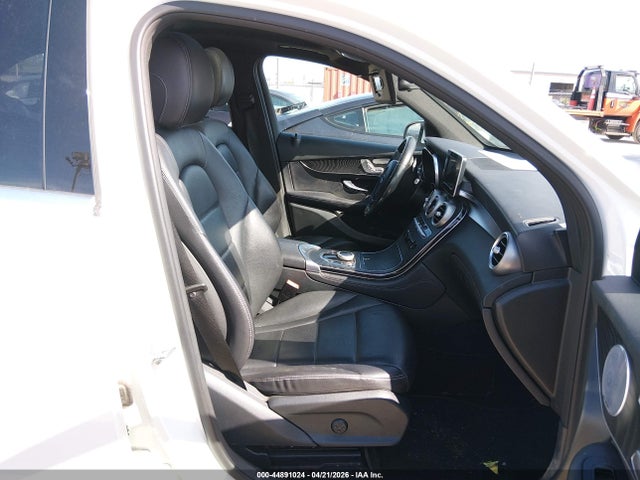 Продаж на аукціоні авто 2018 Mercedes-benz Glc 300 4matic, vin: WDC0G4KB2JV087075, номер лоту: 44891024