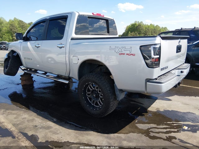 Aukcja sprzedaży 2015 Nissan Titan Pro-4x/s/sl/sv, vin: 1N6AA0EJ1FN513902, numer aukcji: 44891029