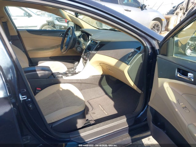 5NPEB4AC1EH867787 Hyundai SONATA GLS