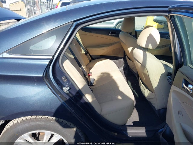 5NPEB4AC1EH867787 Hyundai SONATA GLS