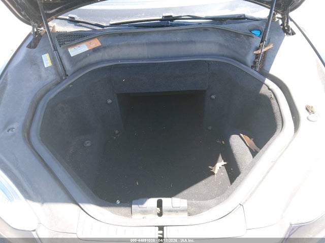 Продаж на аукціоні авто 2014 Tesla Model S P85, vin: 5YJSA1H10EFP43579, номер лоту: 44891035