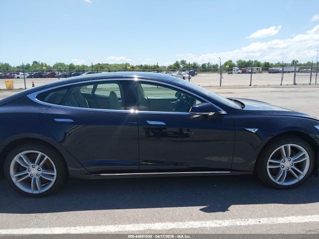 Продаж на аукціоні авто 2014 Tesla Model S P85, vin: 5YJSA1H10EFP43579, номер лоту: 44891035