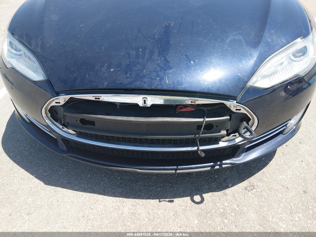 Продаж на аукціоні авто 2014 Tesla Model S P85, vin: 5YJSA1H10EFP43579, номер лоту: 44891035
