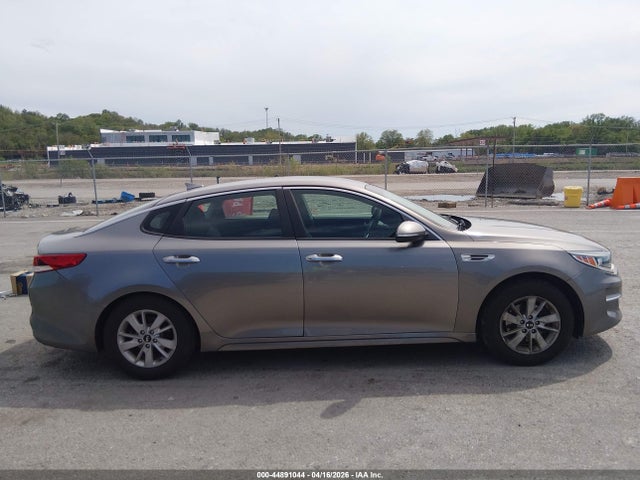 2018 Kia Optima Lx მანქანა იყიდება აუქციონზე, vin: 5XXGT4L32JG213499, აუქციონის ნომერი: 44891044