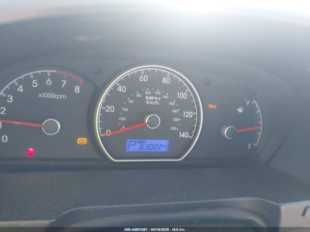 2010 HYUNDAI ELANTRA KMHDU4AD6AU149727 Photo 6