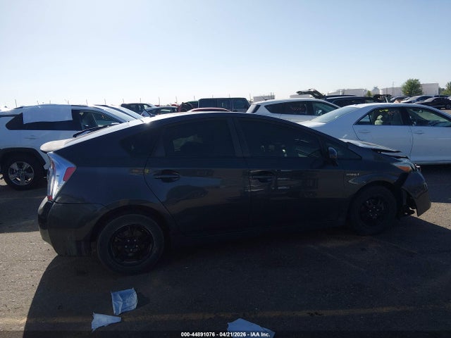 2013 Toyota Prius Two მანქანა იყიდება აუქციონზე, vin: JTDKN3DU6D1692239, აუქციონის ნომერი: 44891076
