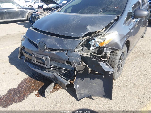 2013 Toyota Prius Two მანქანა იყიდება აუქციონზე, vin: JTDKN3DU6D1692239, აუქციონის ნომერი: 44891076