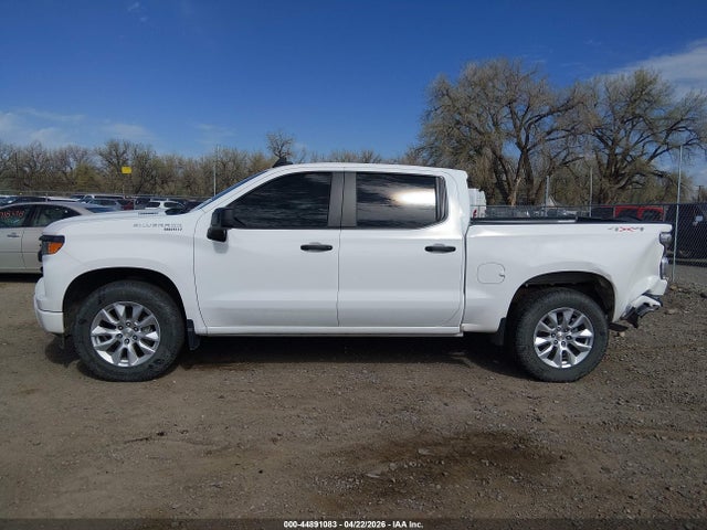 Продажа на аукционе авто 2024 Chevrolet Silverado 1500 4wd  Short Bed Custom, vin: 1GCPDBEK8RZ362711, номер лота: 44891083