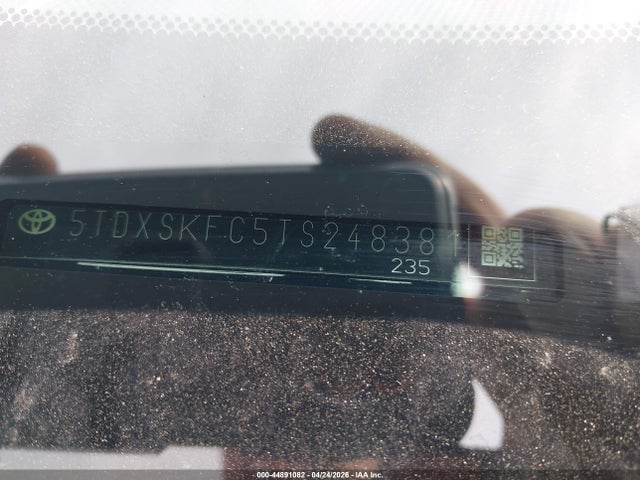 44891082 :رقم المزاد ، 5TDXSKFC5TS248381 vin ، 2026 Toyota Sienna Xse مزاد بيع
