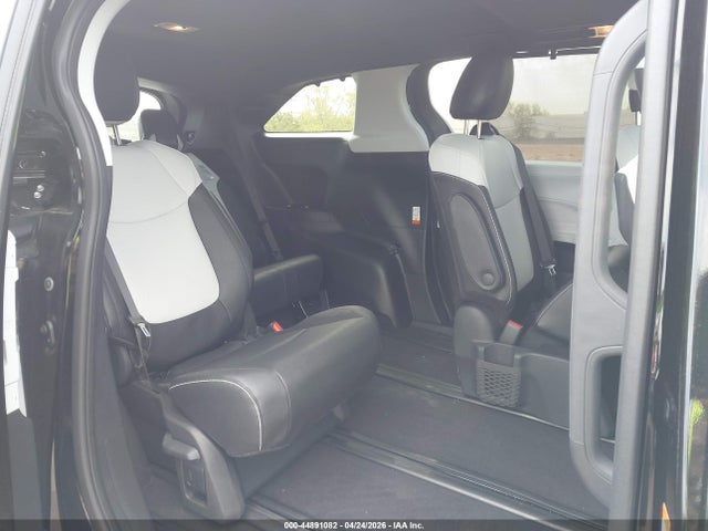 44891082 :رقم المزاد ، 5TDXSKFC5TS248381 vin ، 2026 Toyota Sienna Xse مزاد بيع