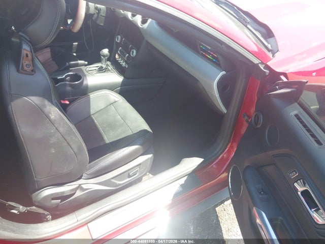 44891100 :رقم المزاد ، 1FATP8UH8F5412028 vin ، 2015 Ford Mustang Ecoboost Premium مزاد بيع