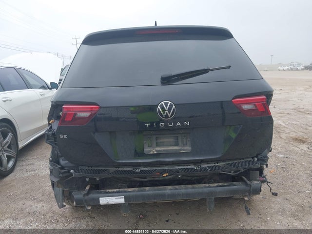 2024 Volkswagen Tiguan 2.0t Se R-line Black მანქანა იყიდება აუქციონზე, vin: 3VVCB7AX9RM100086, აუქციონის ნომერი: 44891103
