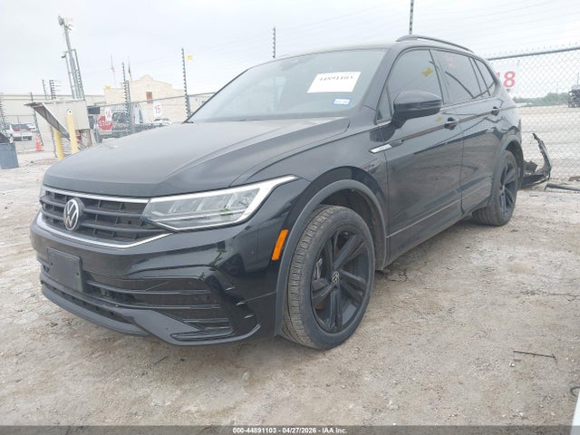 2024 Volkswagen Tiguan 2.0t Se R-line Black მანქანა იყიდება აუქციონზე, vin: 3VVCB7AX9RM100086, აუქციონის ნომერი: 44891103