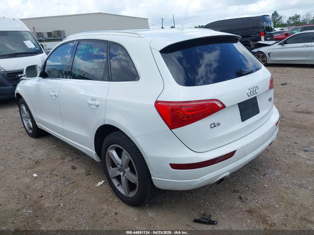44891124 :رقم المزاد ، WA1LFAFP1BA014261 vin ، 2011 Audi Q5 2.0t Premium مزاد بيع