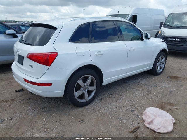 44891124 :رقم المزاد ، WA1LFAFP1BA014261 vin ، 2011 Audi Q5 2.0t Premium مزاد بيع