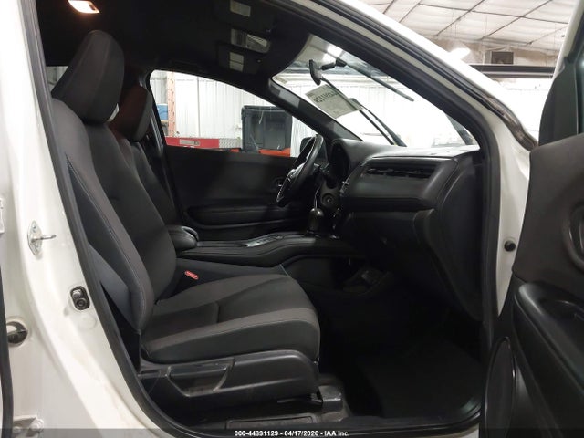 Продажа на аукционе авто 2021 Honda Hr-v Awd Sport, vin: 3CZRU6H11MM714471, номер лота: 44891129