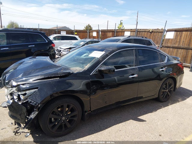 1N4AL3APXJC257326 Nissan Altima 2.5 Sr
