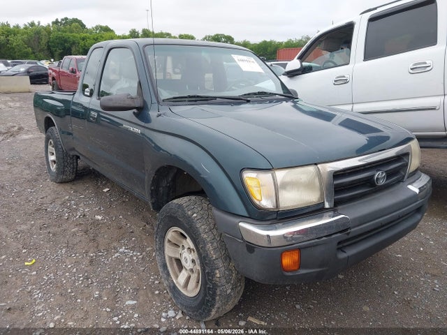 Aukcja sprzedaży 1998 Toyota Tacoma Base V6, vin: 4TAWN72N2WZ017508, numer aukcji: 44891164