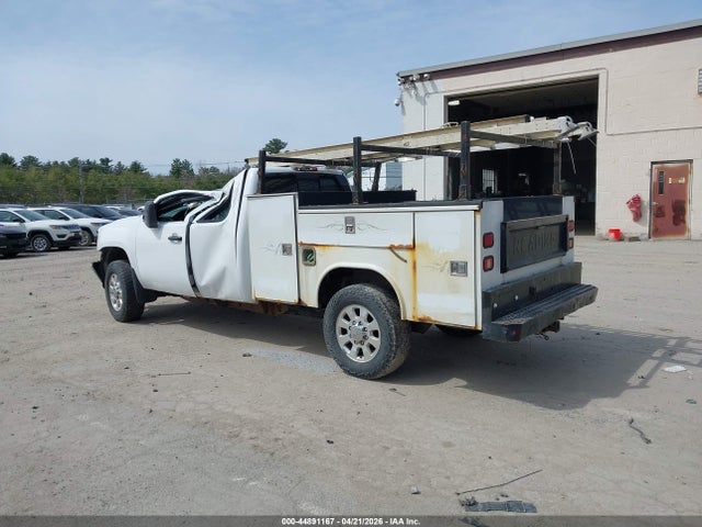 44891167 :رقم المزاد ، 1GT221E86DZ327897 vin ، 2013 Gmc Sierra 2500hd Slt مزاد بيع