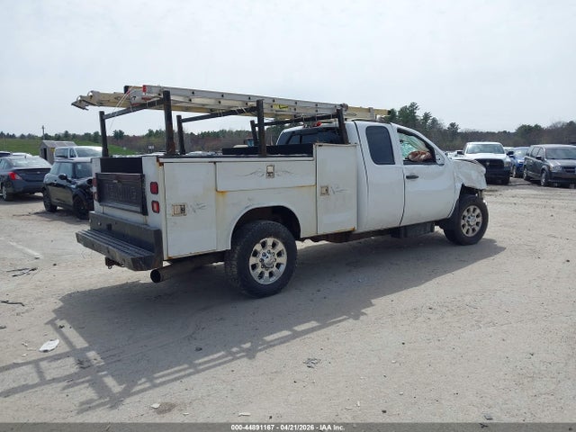 44891167 :رقم المزاد ، 1GT221E86DZ327897 vin ، 2013 Gmc Sierra 2500hd Slt مزاد بيع