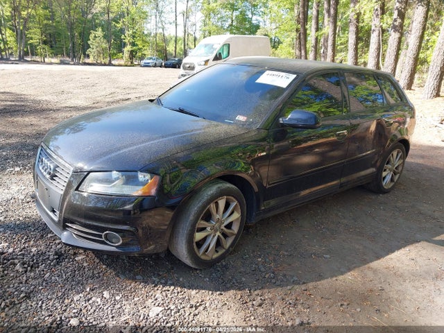 2013 Audi A3 2.0t Premium მანქანა იყიდება აუქციონზე, vin: WAUDFAFM2DA023213, აუქციონის ნომერი: 44891176
