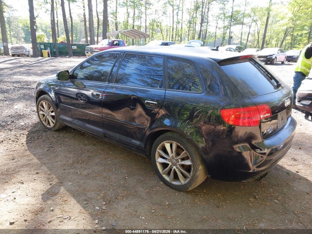 2013 Audi A3 2.0t Premium მანქანა იყიდება აუქციონზე, vin: WAUDFAFM2DA023213, აუქციონის ნომერი: 44891176