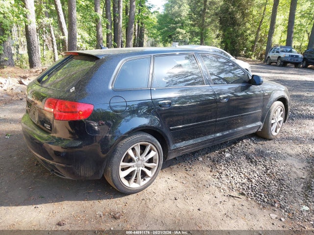 2013 Audi A3 2.0t Premium მანქანა იყიდება აუქციონზე, vin: WAUDFAFM2DA023213, აუქციონის ნომერი: 44891176