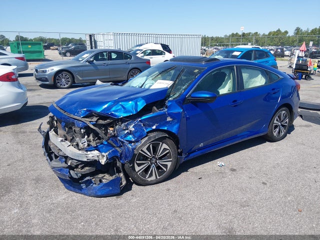 Продажа на аукционе авто 2017 Honda Civic Ex-t, vin: 2HGFC1F30HH652330, номер лота: 44891206