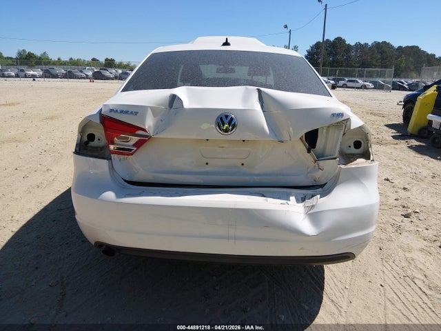 Продажа на аукционе авто 2015 Volkswagen Passat 1.8t Wolfsburg Edition, vin: 1VWAT7A30FC068686, номер лота: 44891218