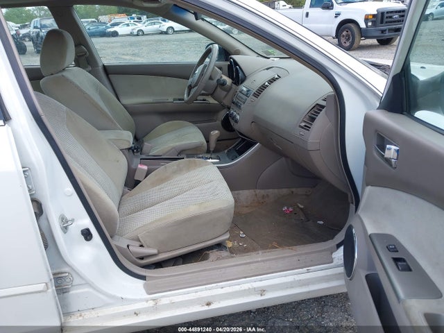 2006 Nissan Altima 2.5 S მანქანა იყიდება აუქციონზე, vin: 1N4AL11DX6N365063, აუქციონის ნომერი: 44891240