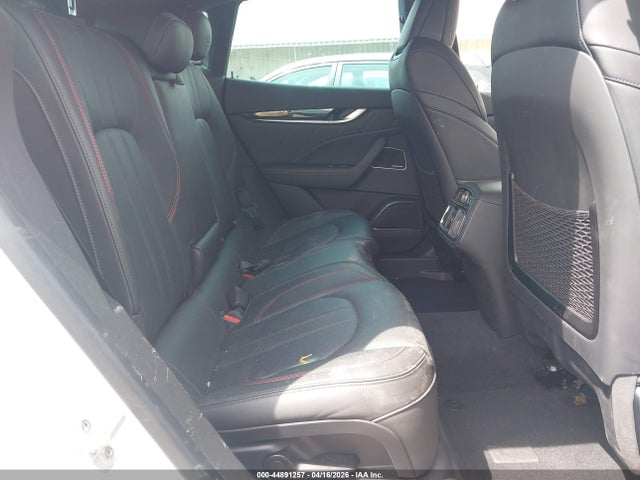 Maserati Levante Modena 2023 ZN661YUM2PX411662 Image 8