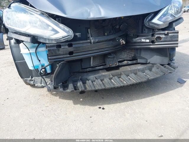 3N1AB7AP8HY367381 Nissan SENTRA SV