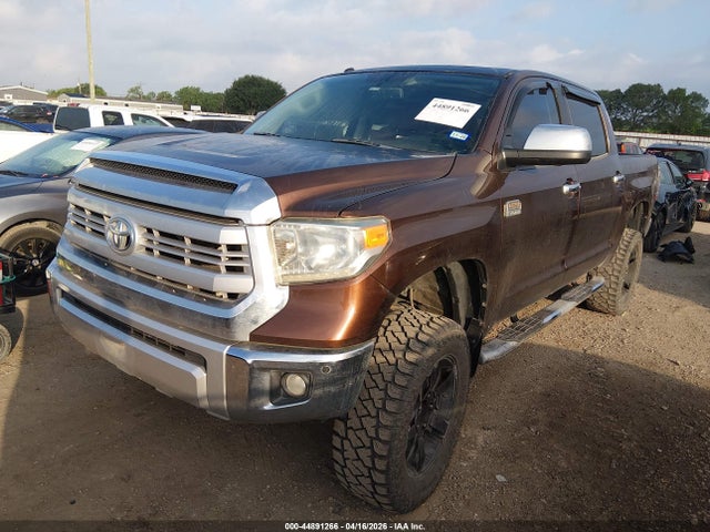 2014 TOYOTA TUNDRA 5TFAW5F14EX388994 Photo 1