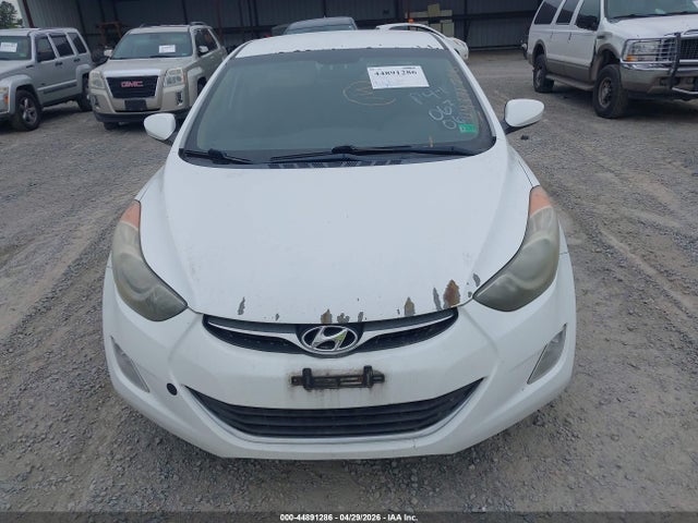 Продажа на аукционе авто 2012 Hyundai Elantra Gls, vin: 5NPDH4AE3CH063063, номер лота: 44891286
