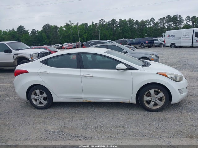 Продажа на аукционе авто 2012 Hyundai Elantra Gls, vin: 5NPDH4AE3CH063063, номер лота: 44891286